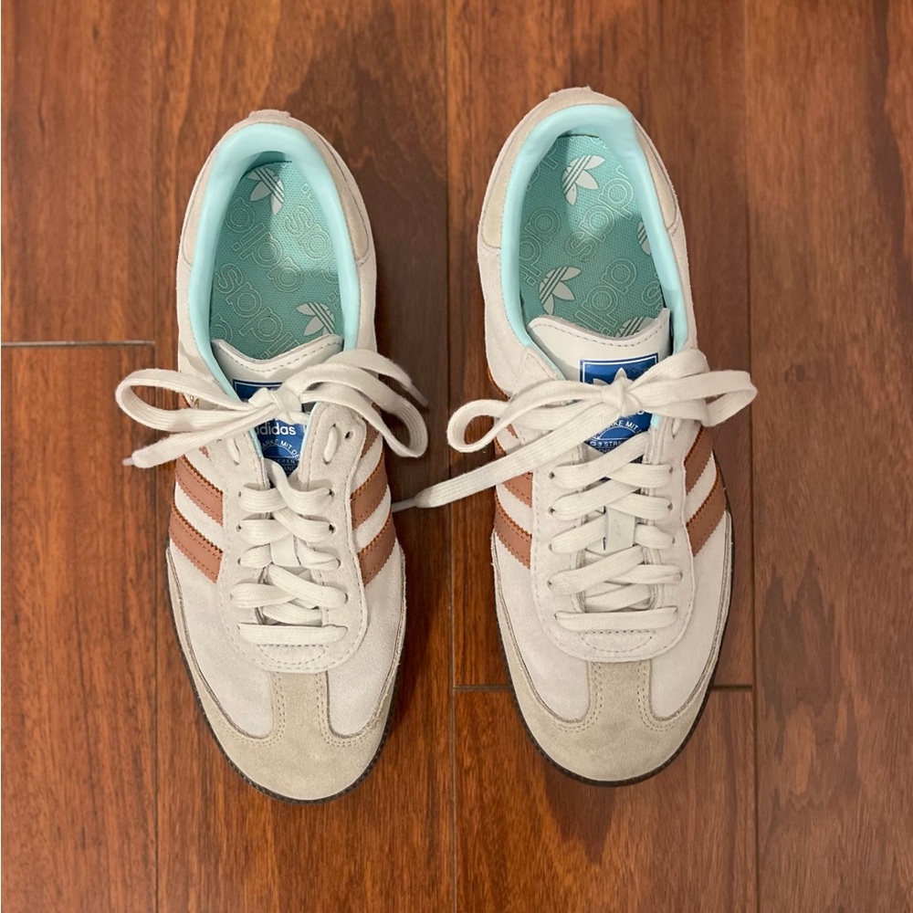 Adidas Samba OG Sneakers - Crystal White / Clay Strata / Gum